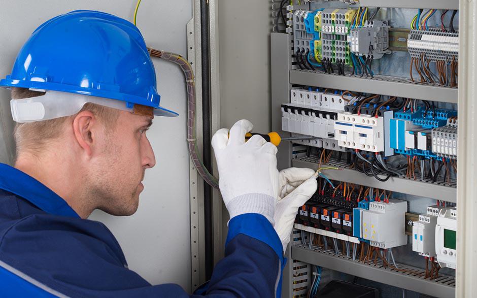 taux horaire électricien Champigny-sur-Marne